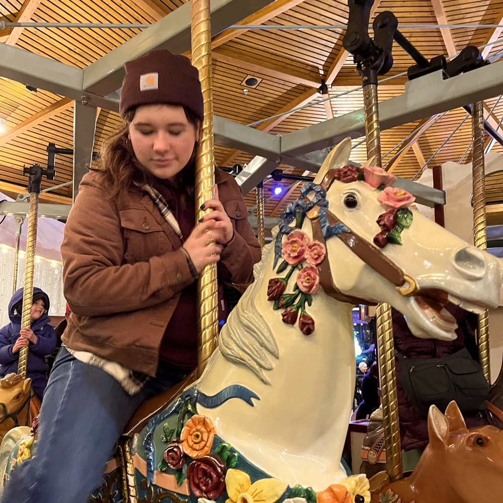 Meet your Posher, Adrienne